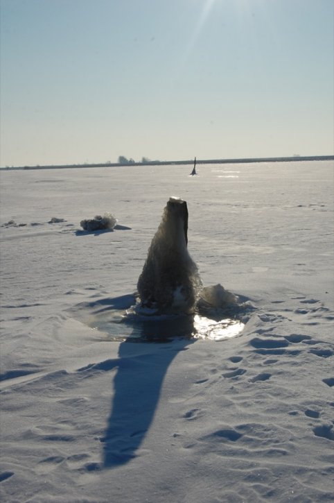 Paal boven water.JPG